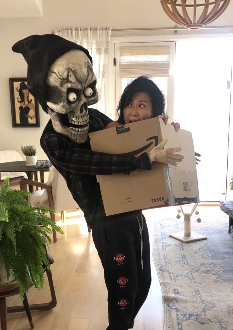 DIY Head in a Box Illusion Costume - Ounce of Salt